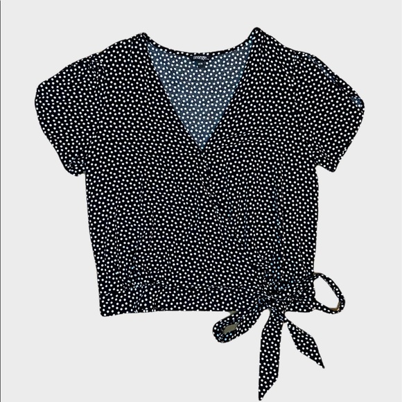 Tulip Sleeve Wrap Top - Picture 3 of 8